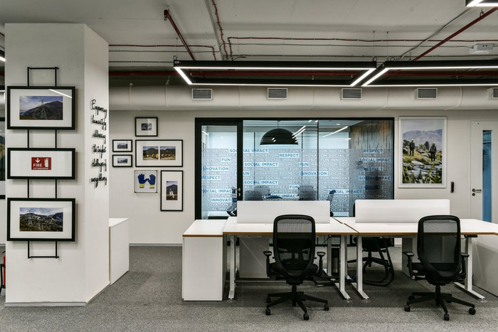 办公室装修设计为何如此流行简约风格
